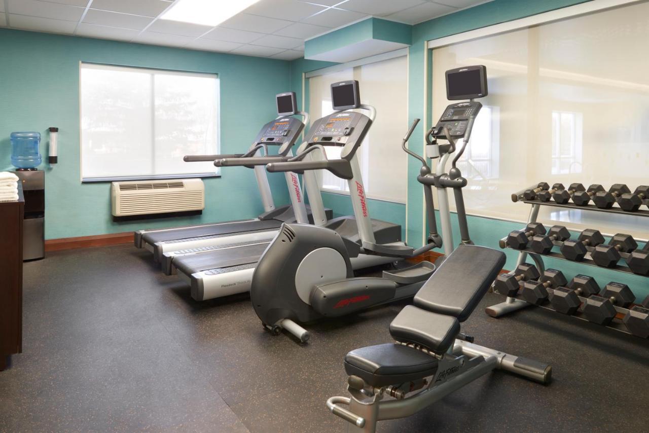 Fairfield Inn & Suites By Marriott Barrie Bagian luar foto